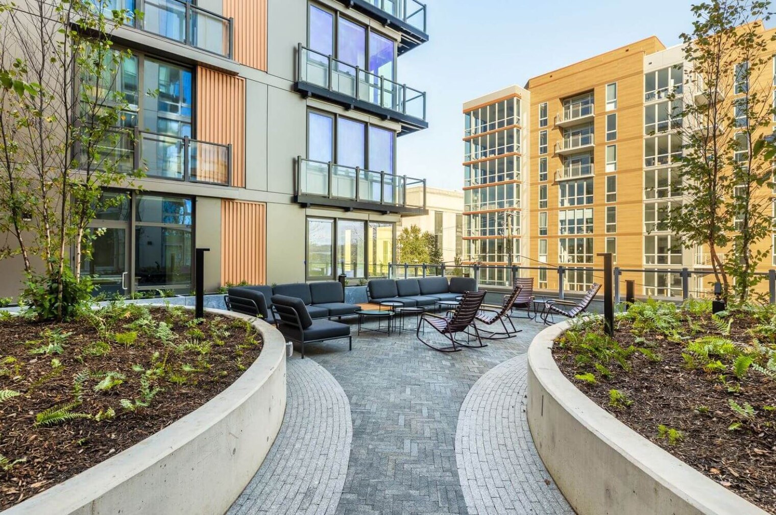 Building Photo - 2121 First Street Southwest-SI FL6-ID345