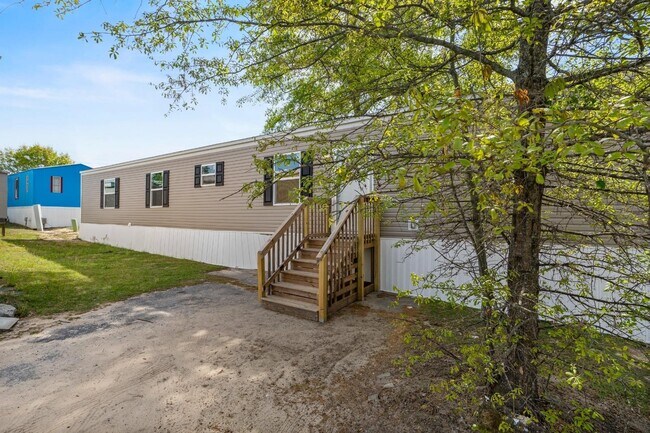 Building Photo - 600 Ermine Rd