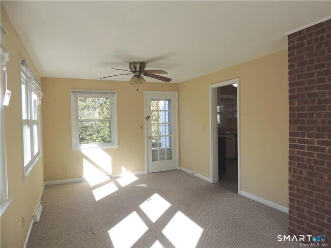 Building Photo - 87 Hotchkiss Grove Rd