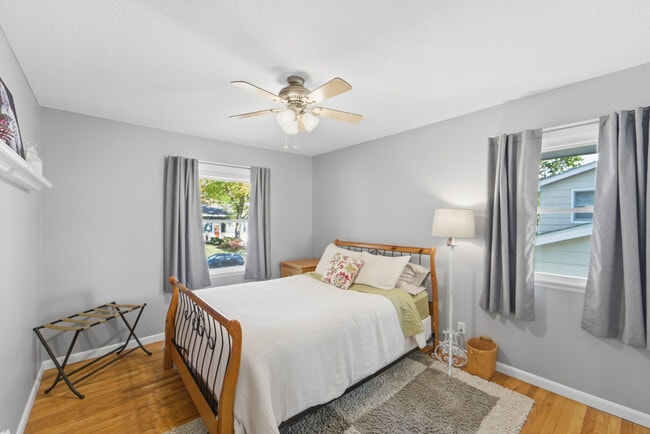 Building Photo - 6502 Allison Ave