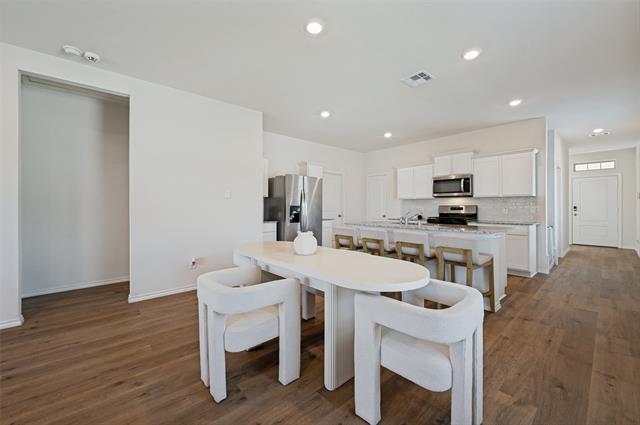 Building Photo - 1417 Forever Wy