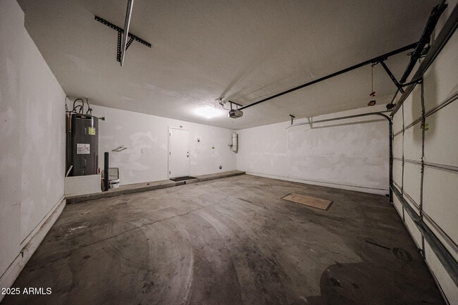 Building Photo - 5744 S 21st Pl