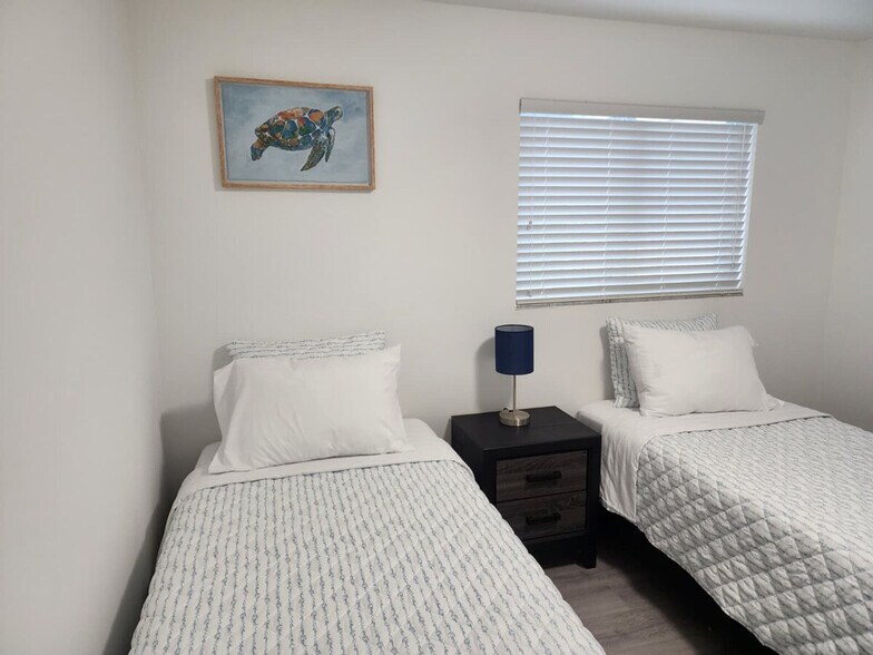 Building Photo - 2217 NW 7th St