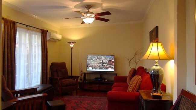 Building Photo - 311 A St NE