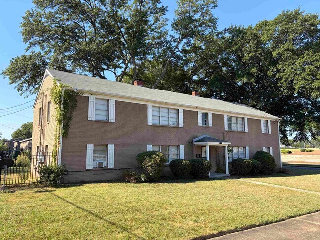 Building Photo - 1263 Laudeen Dr