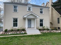 Building Photo - 1443 Scott Ave