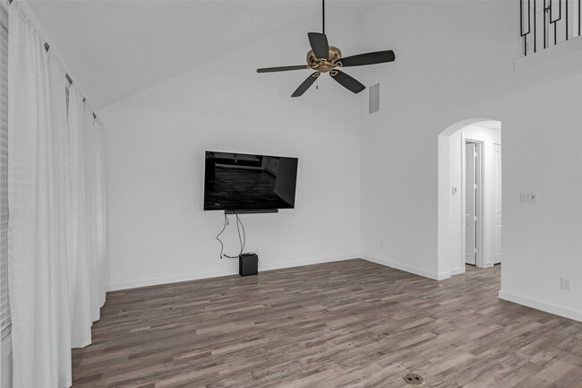 Building Photo - 7392 Mount Greylock Lp