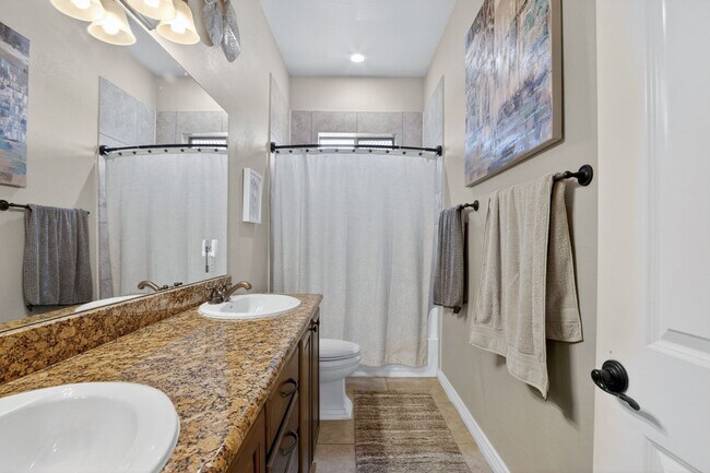 Building Photo - Luxury Meets Country Charm: Custom 5BR Home on Acreage in San Tan Valley