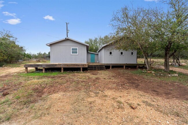 Building Photo - 1100 High Rd