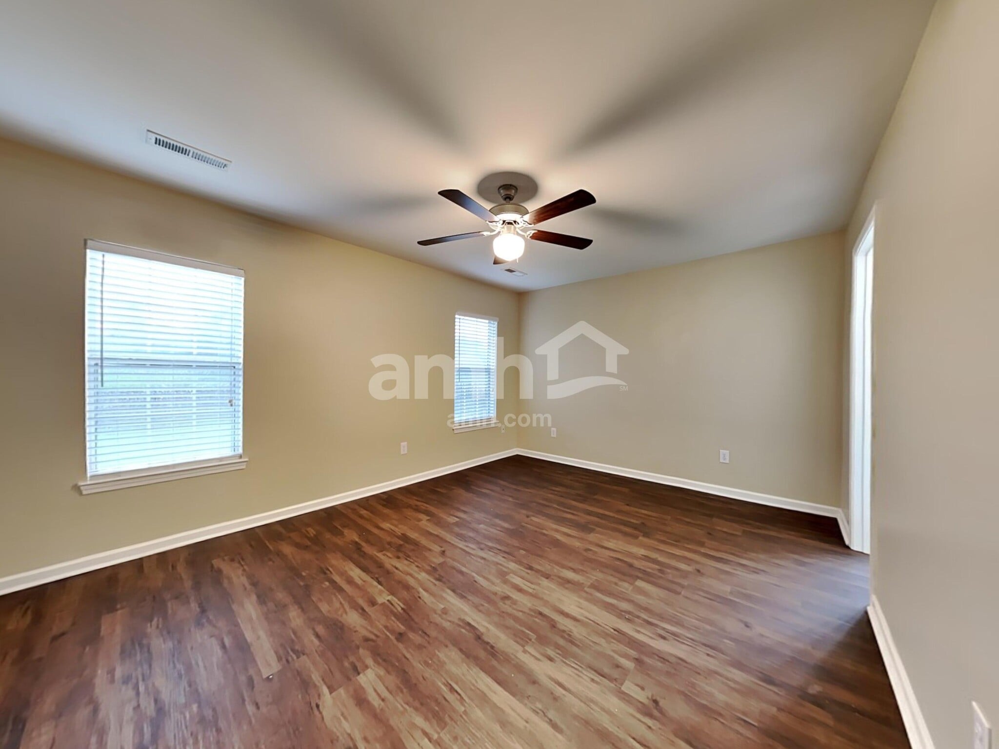 Building Photo - 5277 Copley Cir