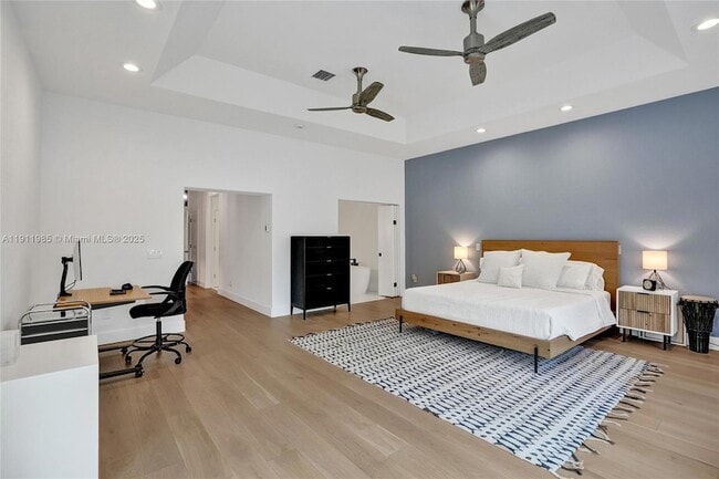 Building Photo - 1020 Bayberry Point Dr