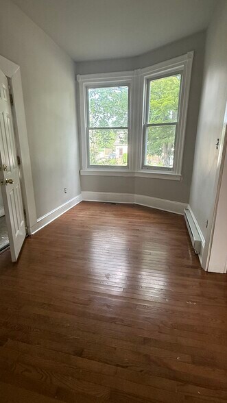 Office Room - 62 Penn Blvd