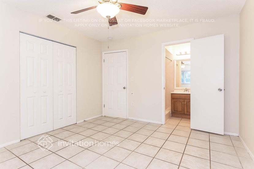 Building Photo - 5843 60th St N