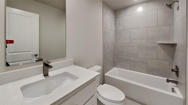 Building Photo - 12701 Cortona Ter