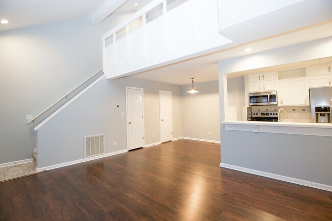 Building Photo - "Charming Studio Retreat with Modern Comforts in Vass, NC!"