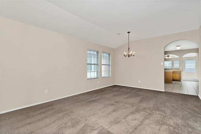Building Photo - 5712 Country Valley Ln