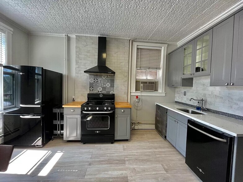 Building Photo - 97 Clifton Terrace