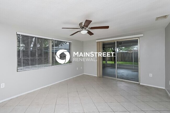 Building Photo - 3 Bedroom Pet-Friendly Home in PORT RICHEY, FL with Main Street Renewal