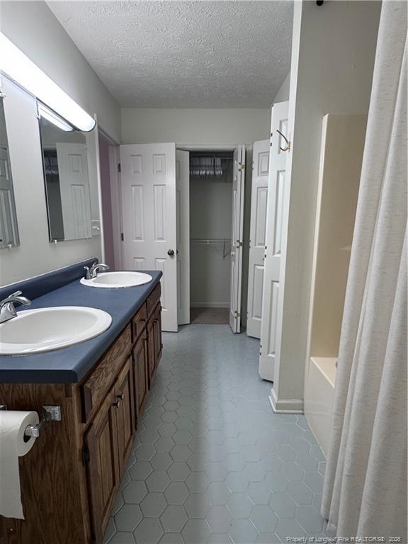 Building Photo - 1535 Londonderry Pl