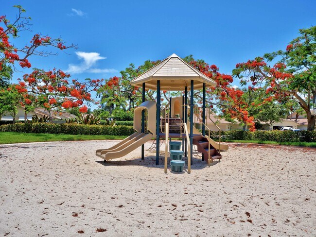 Building Photo - 3068 30th Ct