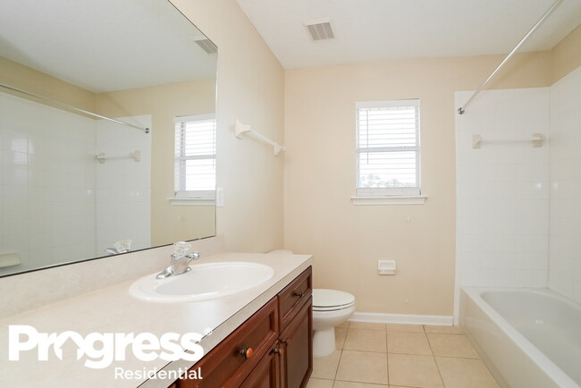 Building Photo - 4094 S Victoria Lakes Dr