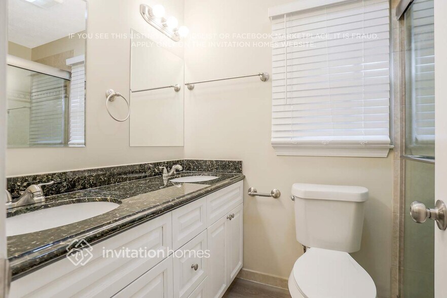 Building Photo - 276 Chambre Ct SW