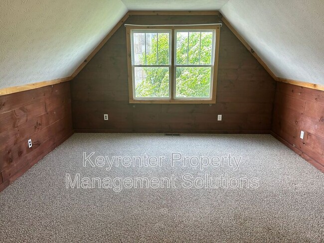 Building Photo - 33 Hodge Farm Ln