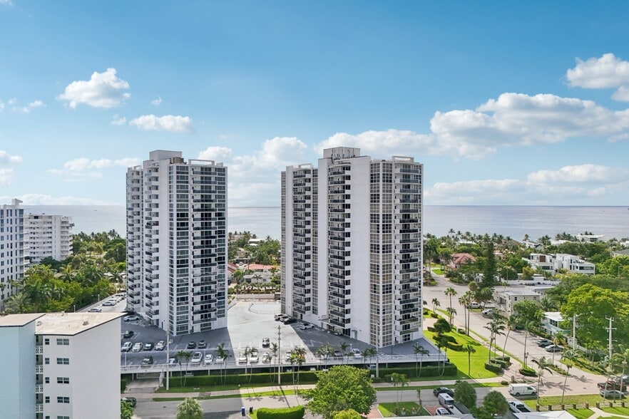 Building Photo - 2701 N Ocean Blvd