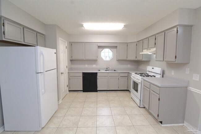 Building Photo - 1713 Cahaba Cir