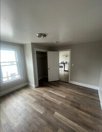 Building Photo - 235 Park St