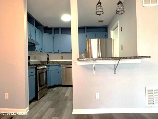 Building Photo - 5-6-6 Atlanta Ct