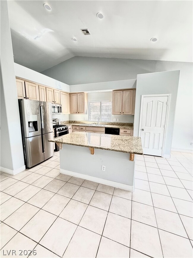 Building Photo - 2763 Chokecherry Ave