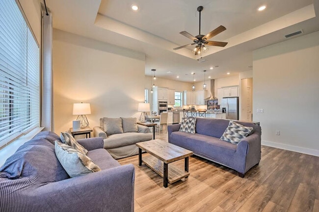 Building Photo - 4293 Reverence Pl