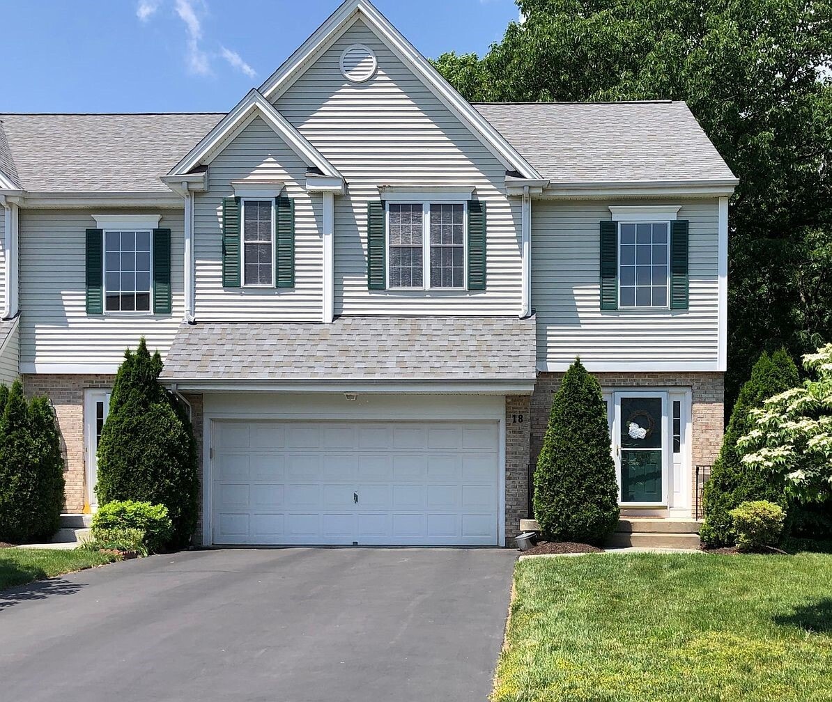 Building Photo - 18 Cobblestone Court