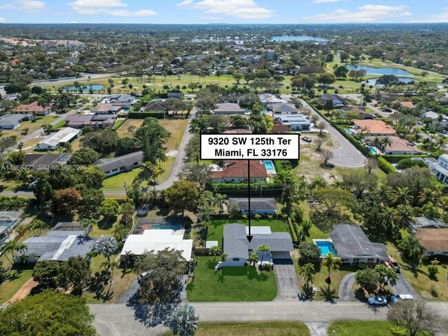 Building Photo - 9320 SW 125th Terrace