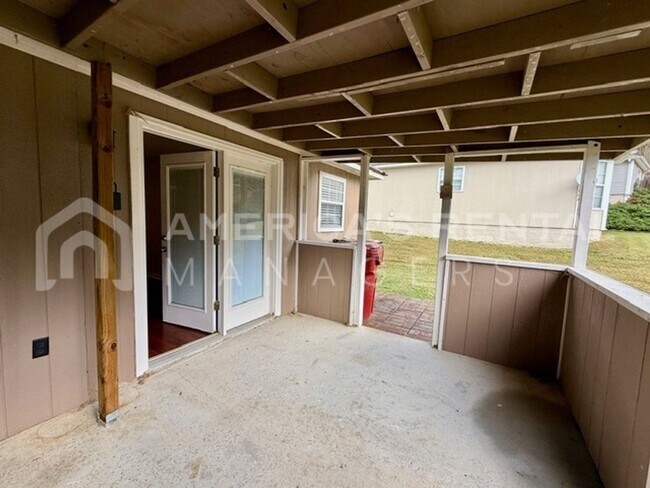Building Photo - Easy Living in this Updated Pinson Home!!! AVAILABLE NOW!!