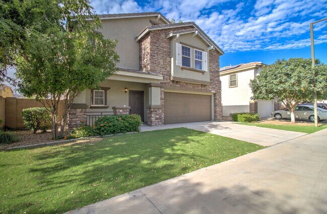 Building Photo - 15882 N 172nd Ln