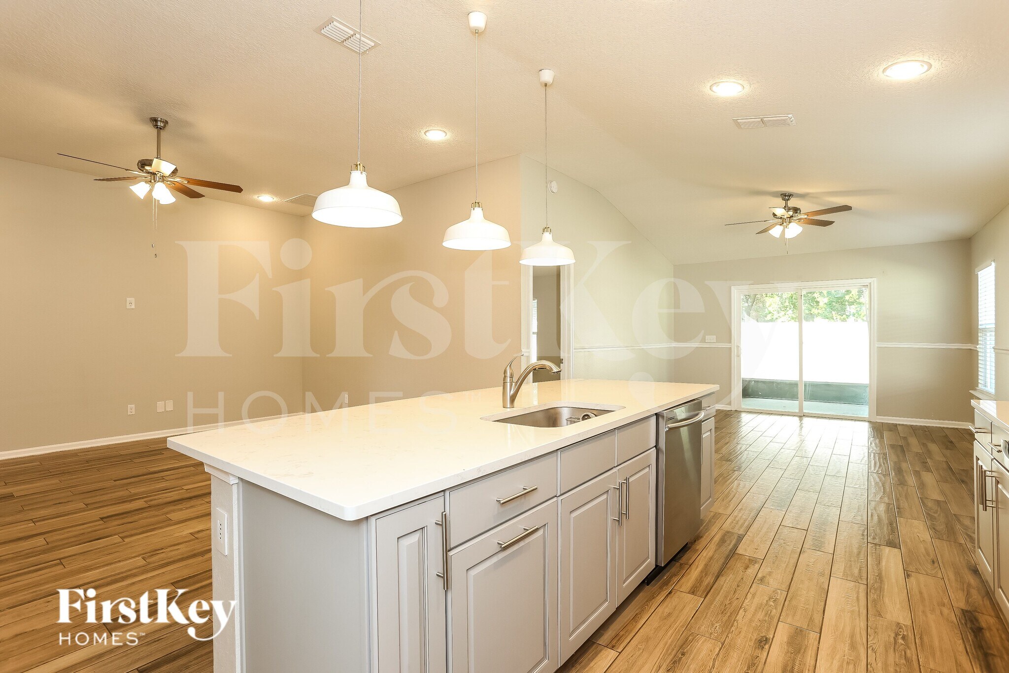 Building Photo - 4145 Emilio Ln