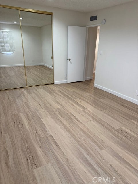 Building Photo - 5345 White Oak Ave