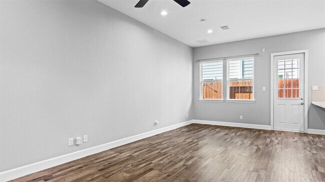 Building Photo - 5419 Camaguey St