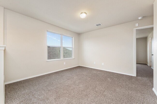 Building Photo - 8323 Prickly Oak