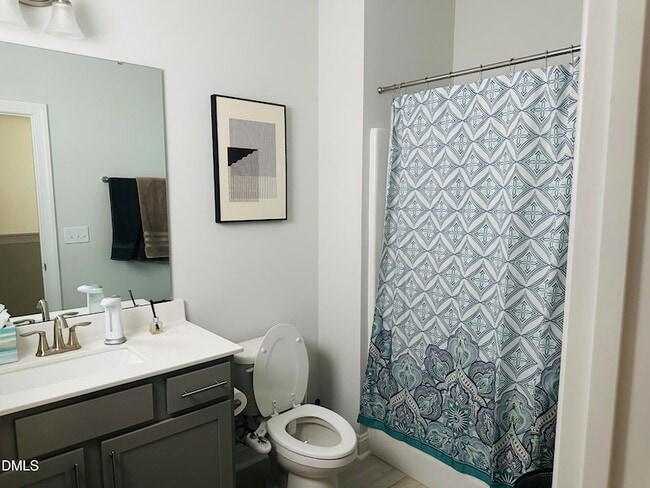 Building Photo - 393 Natsam Wds Wy