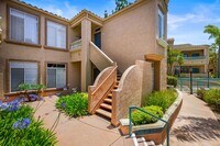 Building Photo - 3581 Cameo Dr