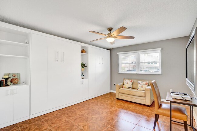 Building Photo - 5555 Gulf Blvd