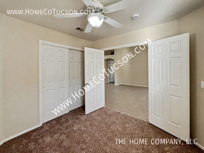 Building Photo - 12317 N Kylene Canyon Dr