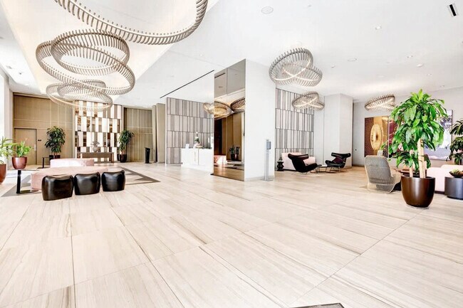 Building Photo - 4010 S Ocean Dr