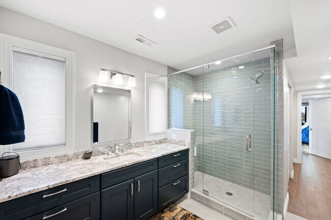 Building Photo - Luxury 4BD, 6BA Cherry Creek Home with 4 Outdoor Spaces