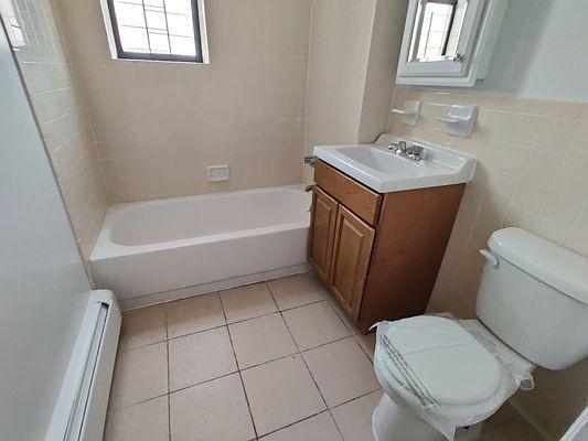 Building Photo - 1 bedroom in BRONX NY 10453