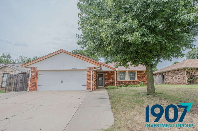 Primary Photo - Beautiful 3-Bedroom Home in Yukon - Availa...