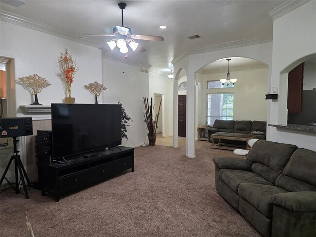 Building Photo - 13111 Heather Falls Dr